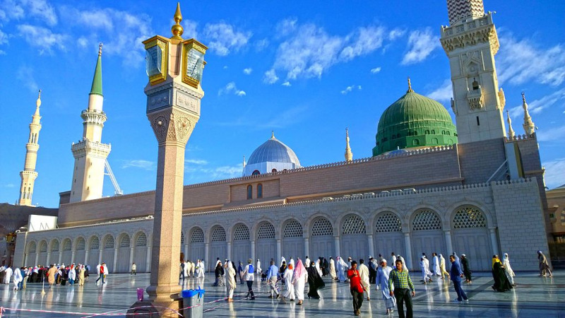 মাওলা আলী মুশক্বিল কোশা (عليه السلام)  শানে শতাধিক হাদিস