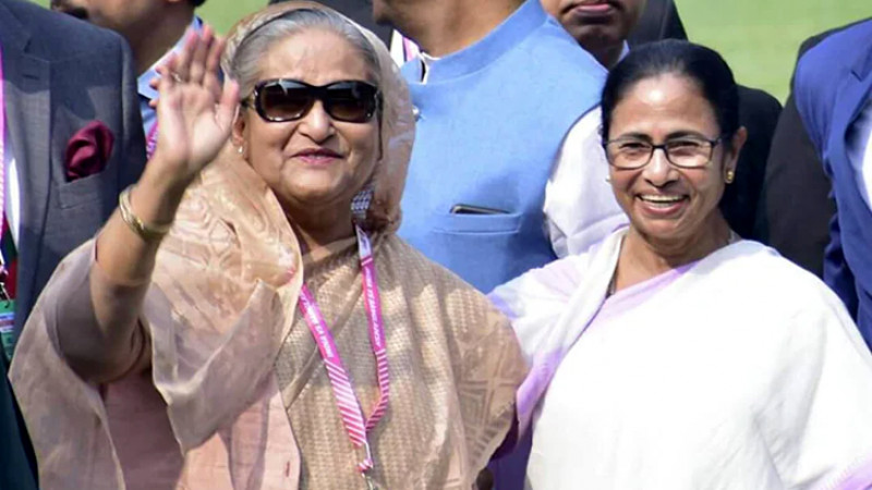 পদ্মা সেতু দেখতে মমতাকে আমন্ত্রণ শেখ হাসিনার