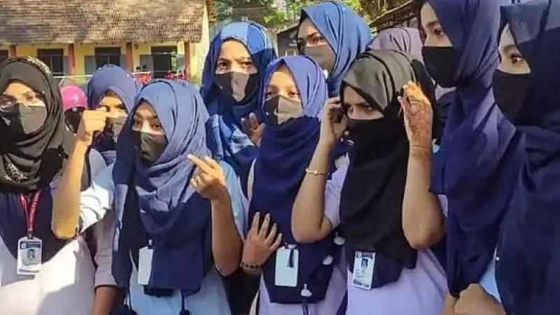 ভারতে হিজাব বিতর্ক