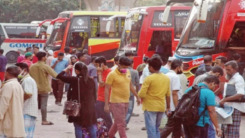 ঈদের পরদিনও ঢাকা ছাড়ছেন নগরবাসী