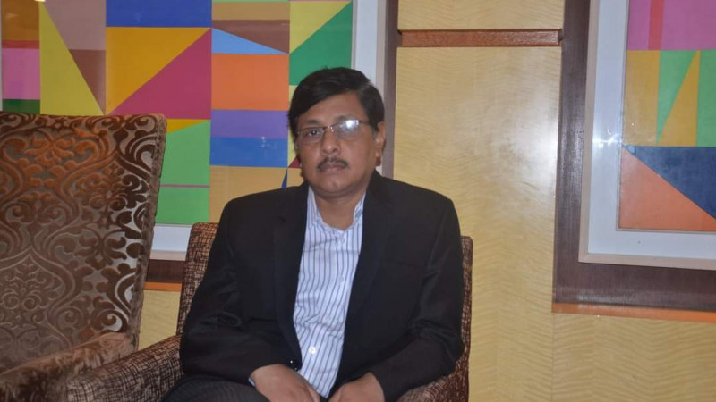 চোখের কান্নায় পানি থাকে, মনের কান্নায় আগুন থাকে