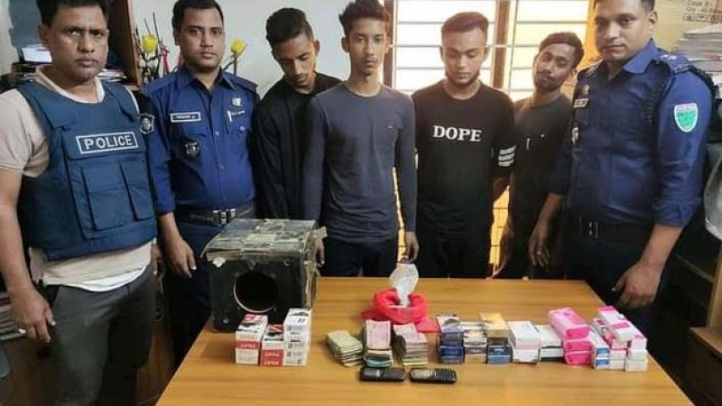শ্রীমঙ্গলে চোরাই মালামাল সহ দুর্ধর্ষ চোর চক্রের চার সদস্য গ্রেফতার