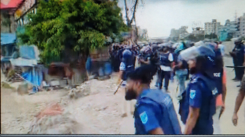 নারায়ণগঞ্জে পুলিশ-বিএনপি সংঘর্ষ