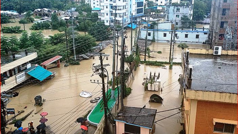 পাহাড় ধস মোকাবিলায় সেনা মোতায়েন