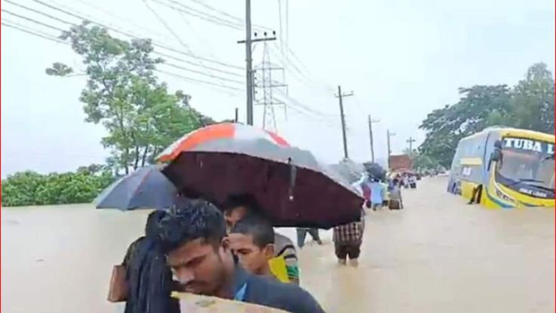 চট্টগ্রাম-কক্সবাজার-বান্দরবানে যান চলাচল বন্ধ