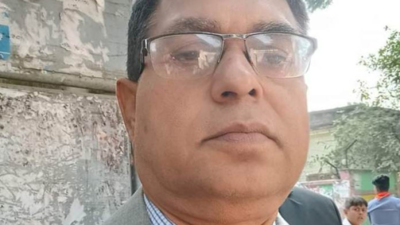 জাতীয় শুদ্ধাচার পুরুস্কার পেলেন নওগাঁ জেলা শিক্ষা অফিসার