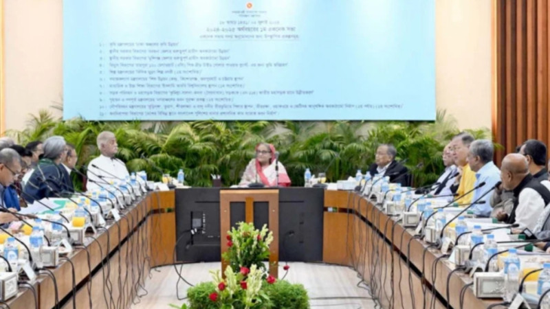 বন্যা মোকাবিলায় সবাইকে প্রস্তুত হওয়ার নির্দেশনা প্রধানমন্ত্রীর
