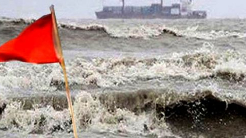 সমুদ্রবন্দরগুলোতে ৩ নম্বর স্থানীয় সতর্ক সংকেত জারি