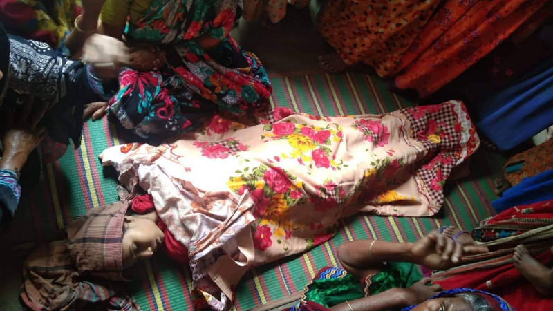 বগুড়ার শেরপুর অষ্টম শ্রেণীর ছাত্রীর আত্মহত্যা