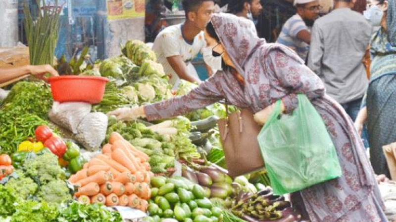 বন্যার প্রভাব কাঁচা বাজারে