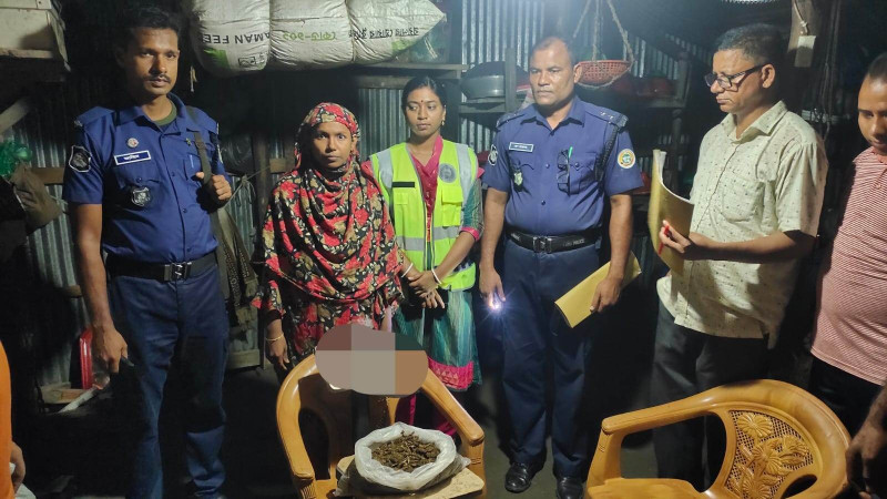 রাঙ্গাবালীতে গাঁজাসহ নারী মাদক কারবারি গ্রেফতার