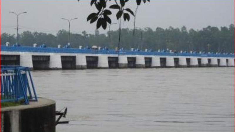 বিপৎসীমার ওপরে তিস্তার পানি