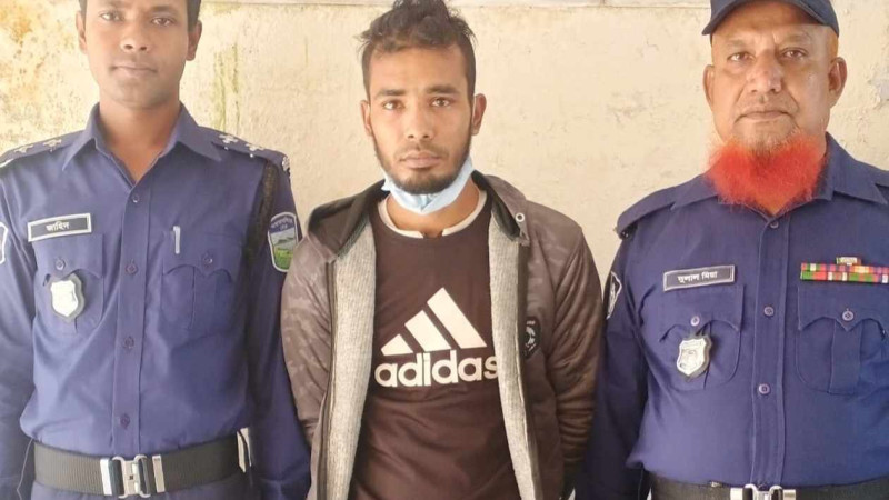 দুর্গাপুরে হত্যা মামলার আসামী গ্রেপ্তার