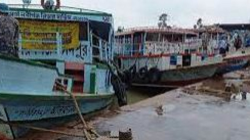মুন্সিগঞ্জ-নারায়ণগঞ্জ লঞ্চ চলাচল অনির্দিষ্টকালের জন্য বন্ধ ঘোষণা