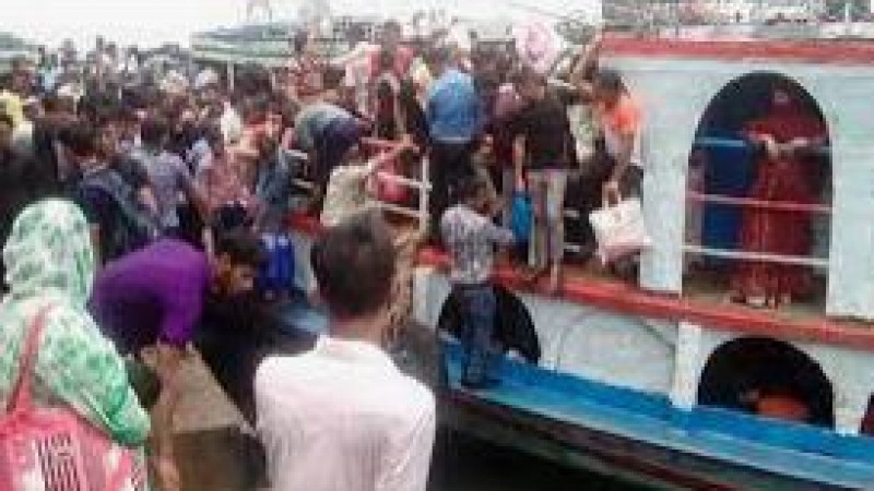 বাড়ি যাব আজ ‘যেভাবেই হোক,