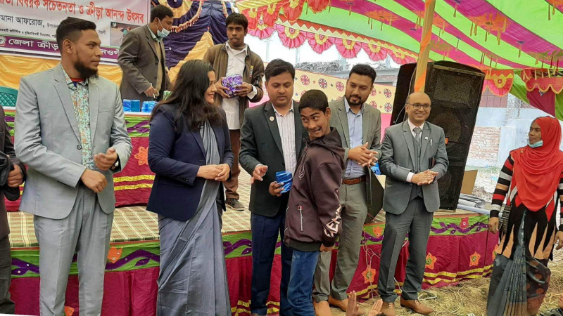 নওগাঁয় অটিজম শিশুদের ক্রীড়া প্রতিযোগিতা অনুষ্ঠিত