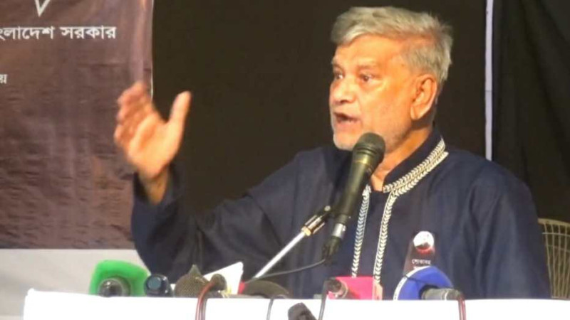 নিষ্পেষিত দাস এক জাতিকে স্বাধীনতা উপহার দিয়েছে বঙ্গবন্ধু