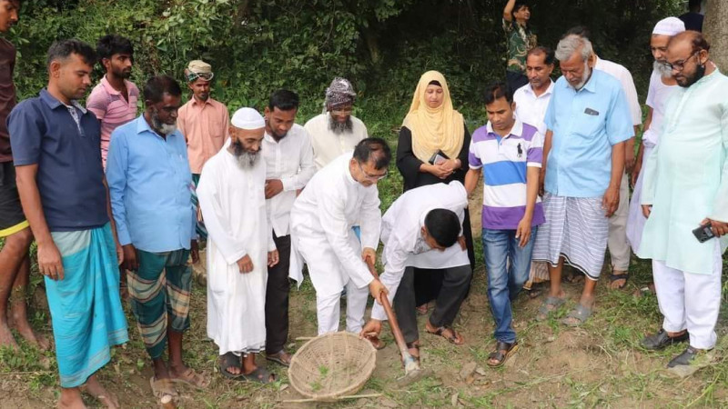 গজারিয়ায় দুই মীরের গাঁও এর সংযোগ সড়ক উদ্বোধন