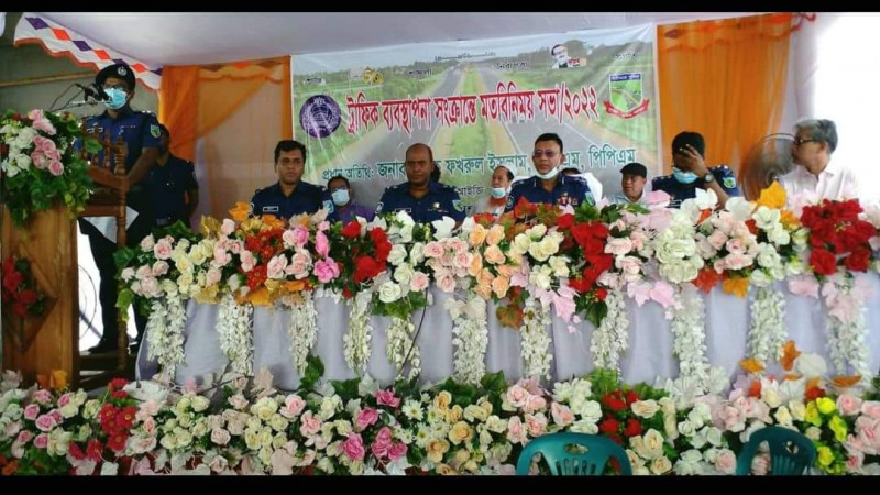 শ্রীনগরে ট্রাফিক ব্যবস্থাপনা সংক্রান্ত মতবিনিময় সভা
