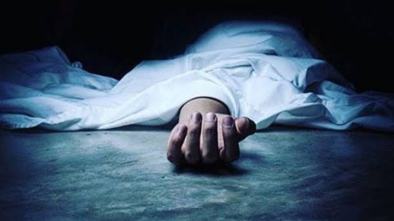 রাস্তার পাশ থেকে অজ্ঞাত ব্যক্তির মরদেহ উদ্ধার