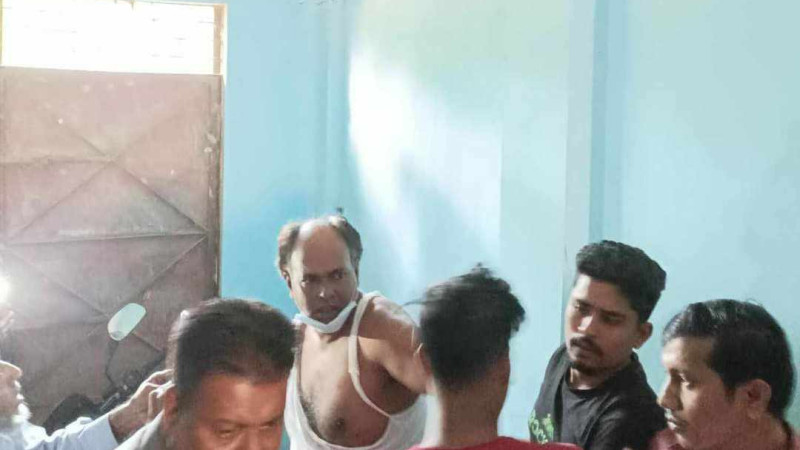 নোয়াখালীতে অস্ত্র ঠেকিয়ে ব্যাংক লুটের চেষ্টা, আটক-১