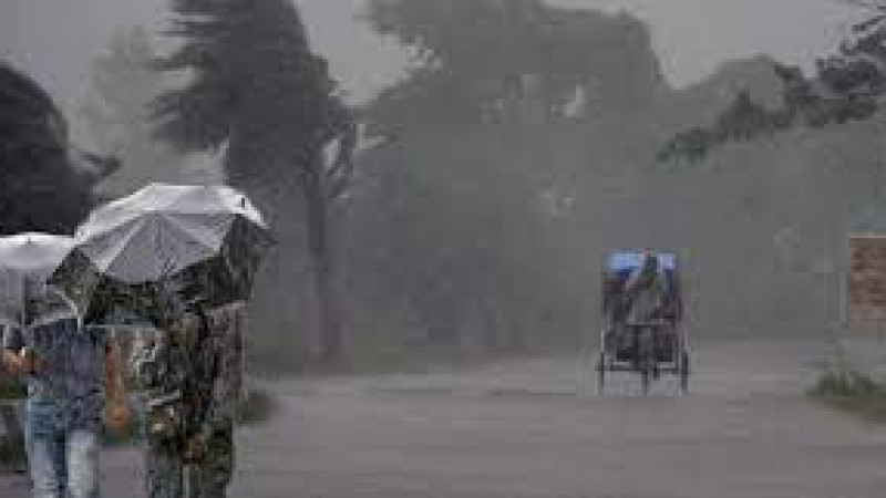বঙ্গোপসাগরে লঘুচাপ, বাড়তে পারে বৃষ্টি