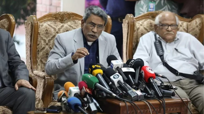 দলীয় প্রধান থাকতে পারবেন না প্রধানমন্ত্রী