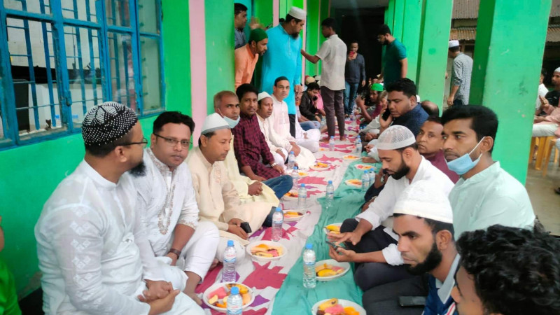 শ্রীনগরে বিকল্প ধারা আয়োজনে দোয়া ও ইফতার মাহফিল
