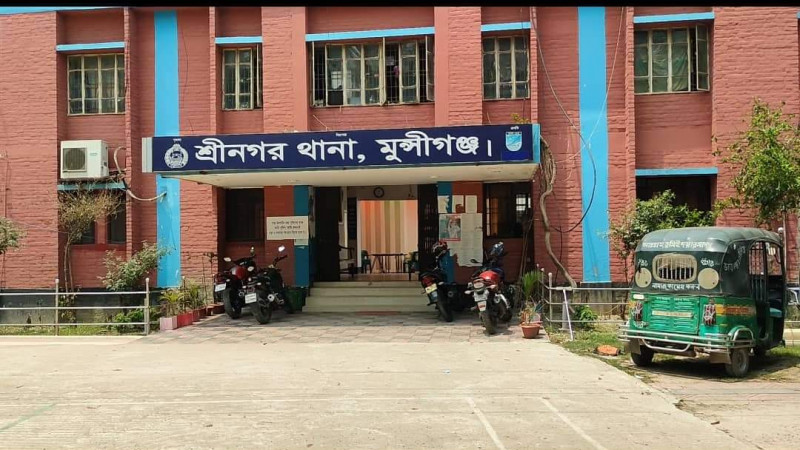 মুন্সীগঞ্জ শ্রীনগরে টিকটকে পরিচয়ে ২ স্কুলছাত্রী উধাও, ৬ ঘন্টা পরে উদ্ধার