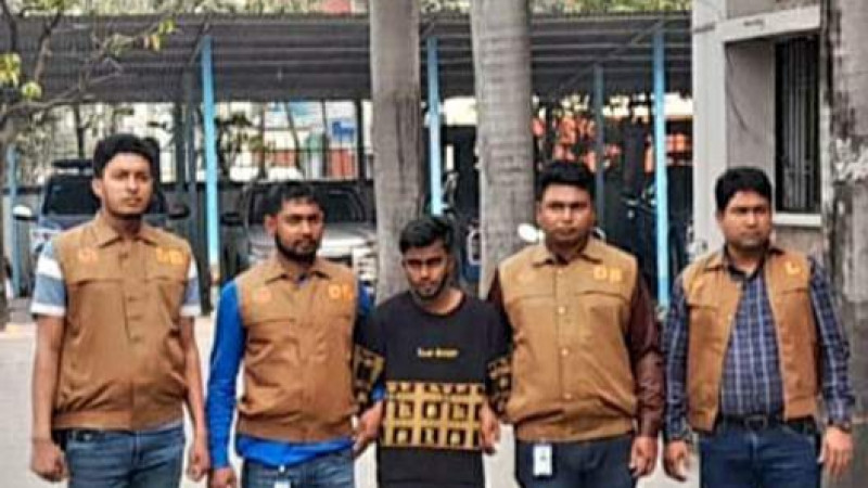 নারায়ণগঞ্জে ৩ কোটি ২০ লাখ টাকার হেরোইন উদ্ধার করেছে ডিবি