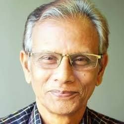 শাহাদাত হোসেন খান (সিনিয়র সাংবাদিক, লেখক ও রাজনৈতিক বিশ্লেষক)